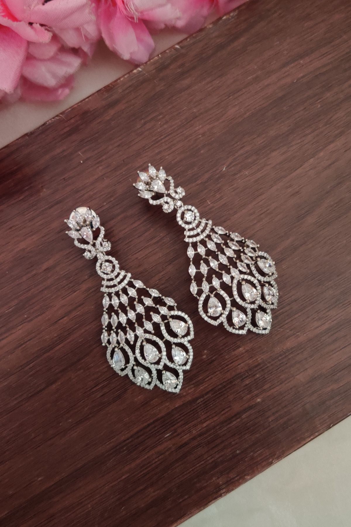 IMG_20250909_163119-1.jpg Beautiful White Stone Earrings - Image 1