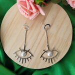 Eye Dangler