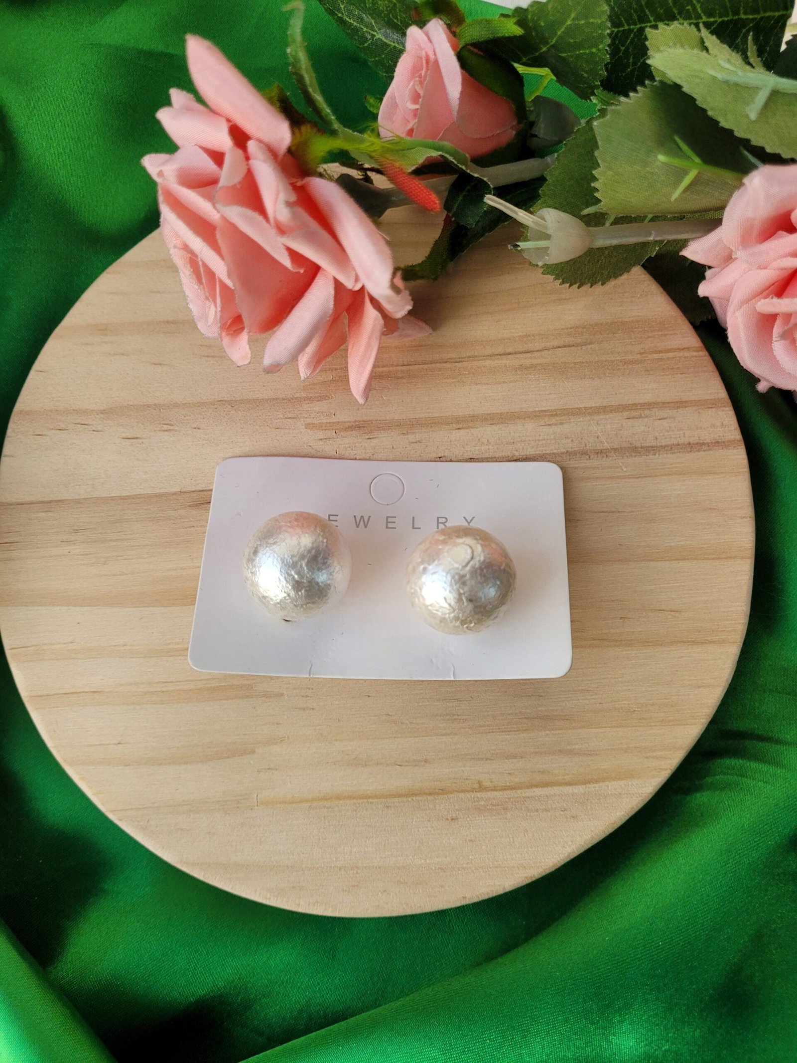 20241208_172311-scaled-1.jpg Big Pearl Studs - Image 1