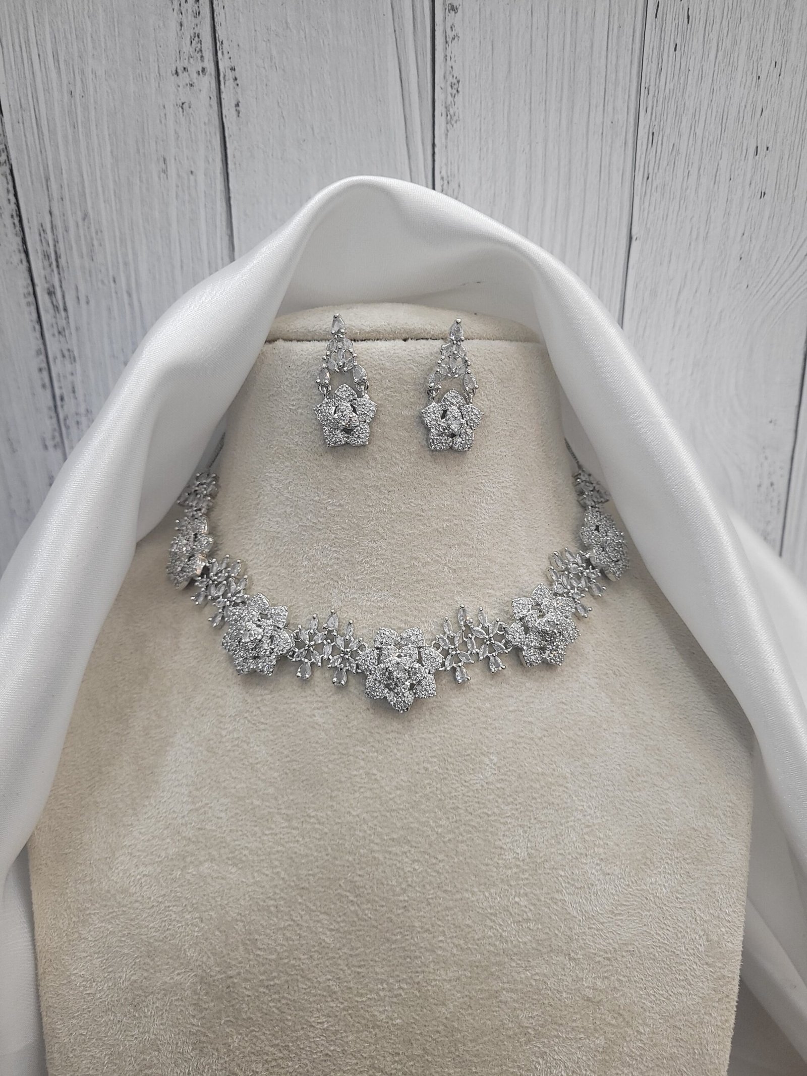 20250315_195115-scaled-1.jpg Micro American Diamond flower Set - Image 1