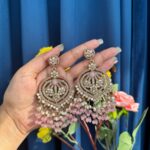 Meenal Kundan Earrings – Light Pink
