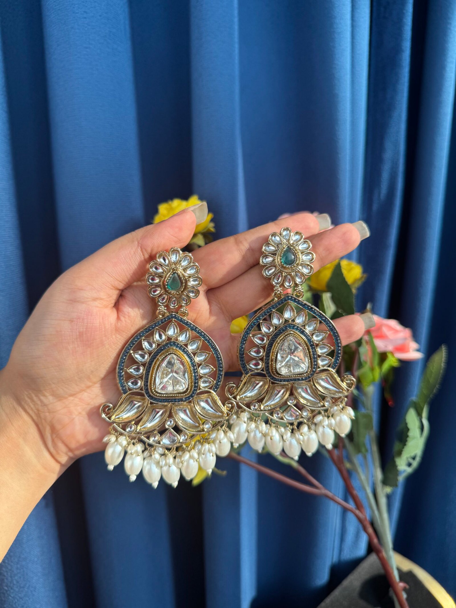 Photo-02-01-25-4-40-21-PM-scaled-1.jpg Sanya Kundan Earrings – Green - Image 1