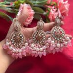 Diljeet Kundan Earrings With Mangtika – Pink