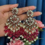 Avneet Crystal Earrings – Wine