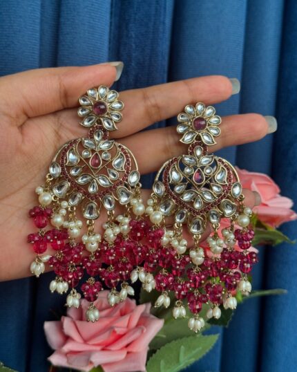 Avneet Crystal Earrings – Wine
