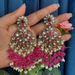 Avneet Crystal Earrings – Dark Pink