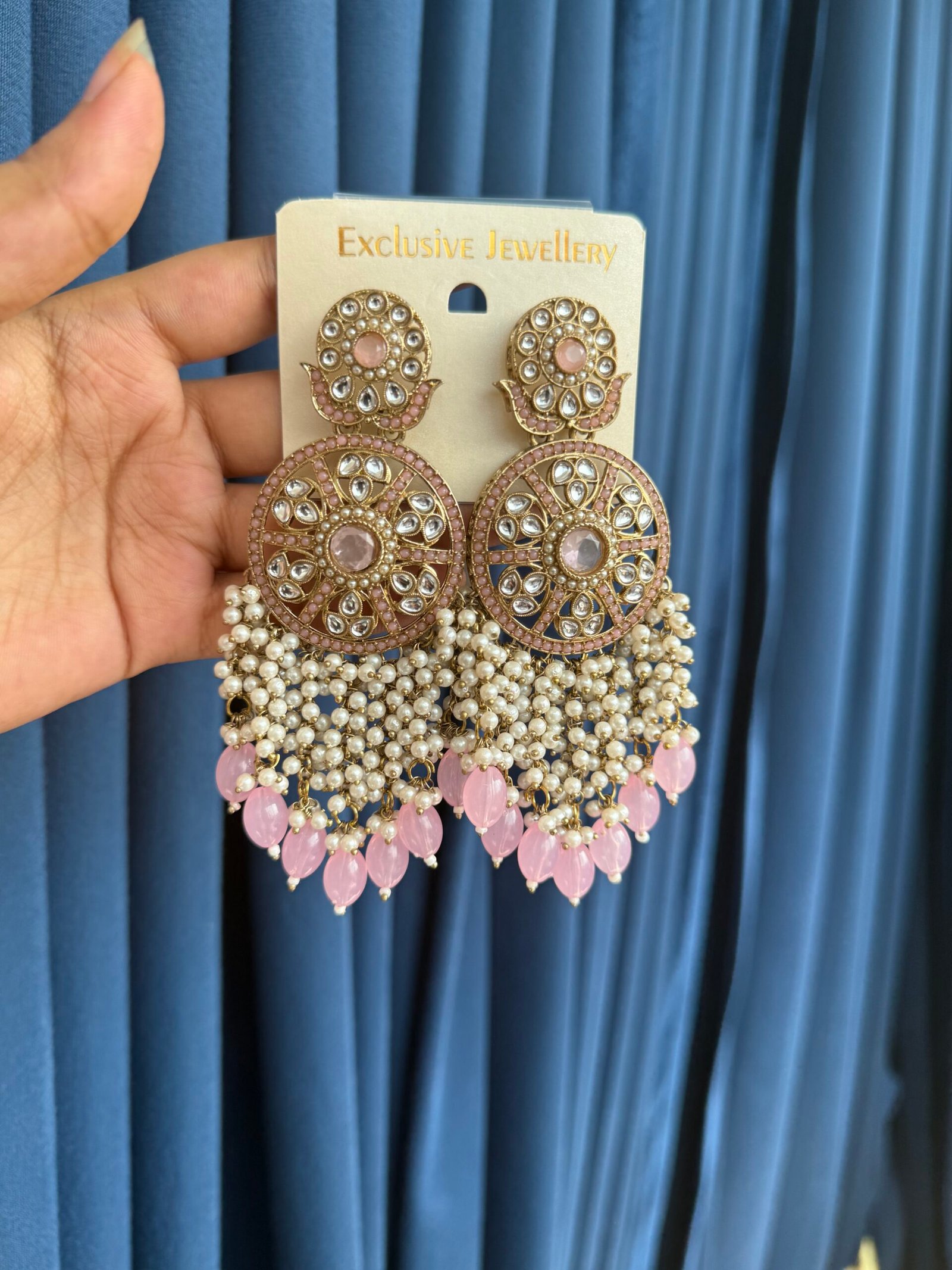 Photo-07-10-25-3-11-40-PM-scaled-1.jpg Tanishqa Premium Ethnic Earrings – Light Pink - Image 1