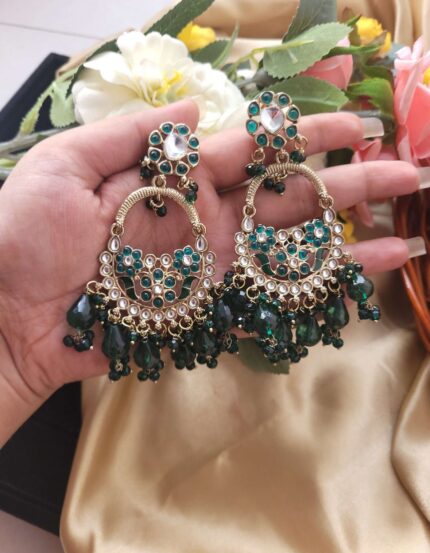 Pihu Crystal Earrings – Green