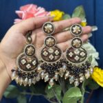 Yasmeen Premium Earrings With Mangtika – Black