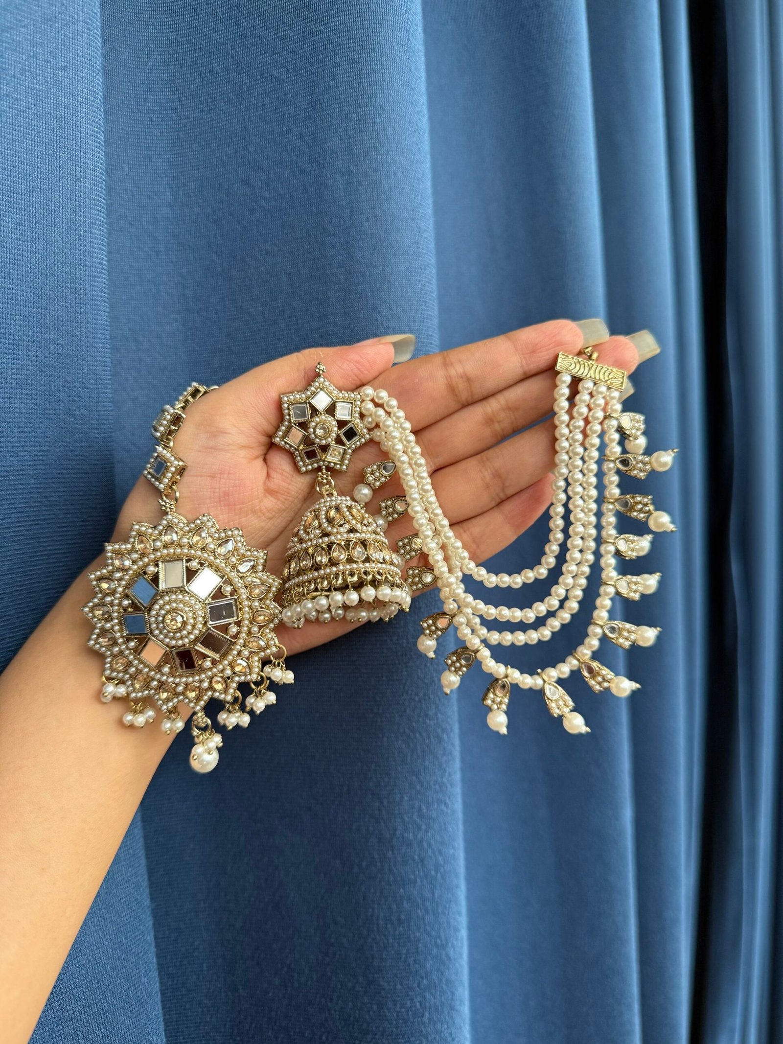 img_1456-scaled-1.jpeg Kashi Kundan Jhumka Earrings with Kaan Chain and Mang Tikka – Bridal Sahara Set - Image 1