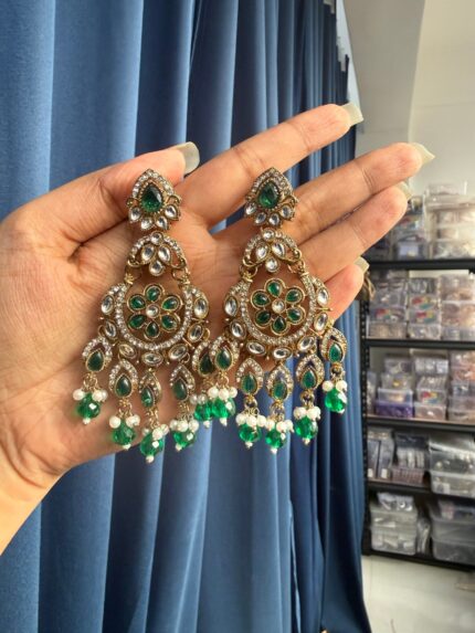 Yuvika Premium Kundan Chandbali Earrings – Dark Green
