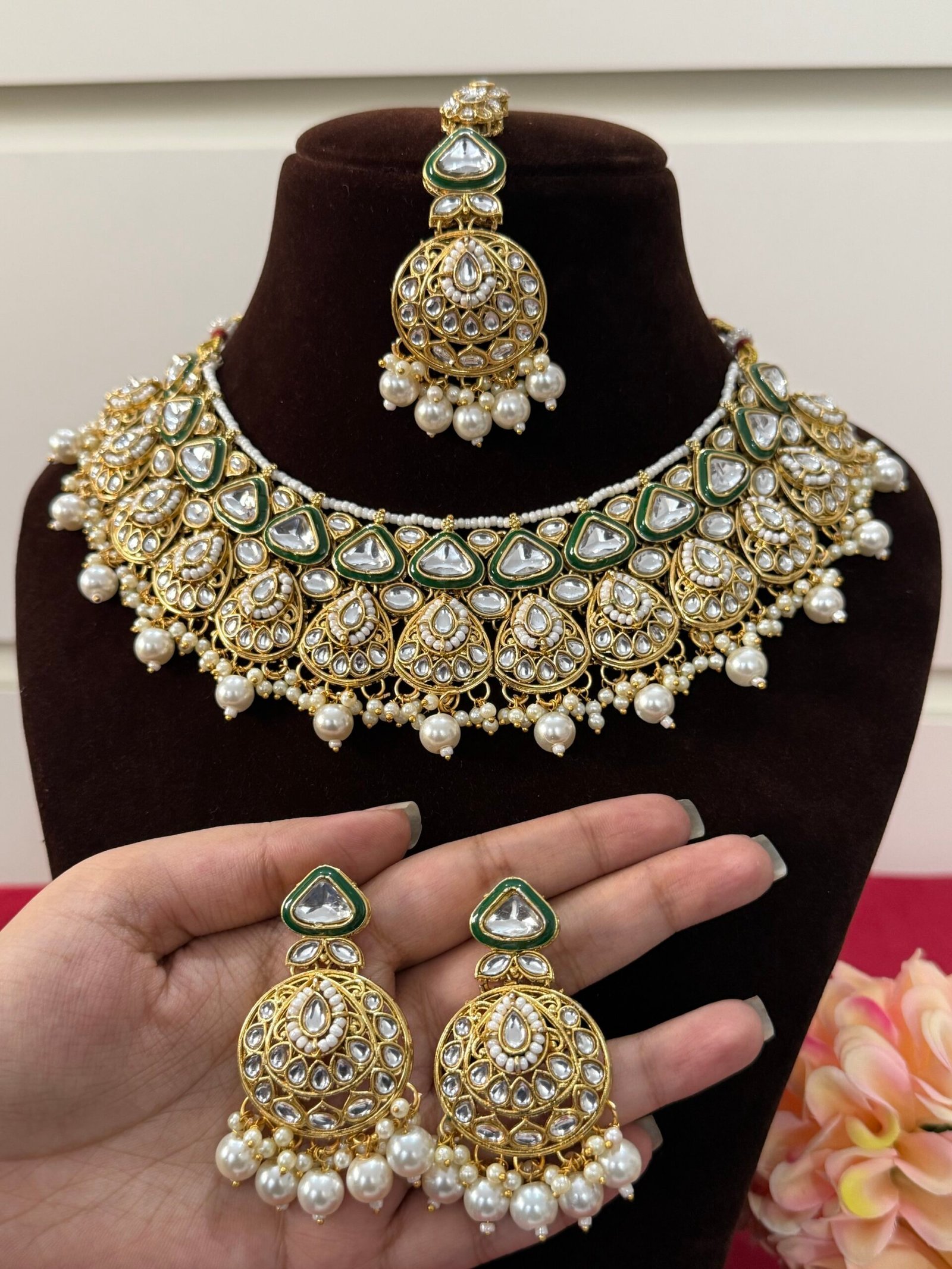 img_2341-scaled-1.jpeg Monica Premium Kundan Set – White - Image 1