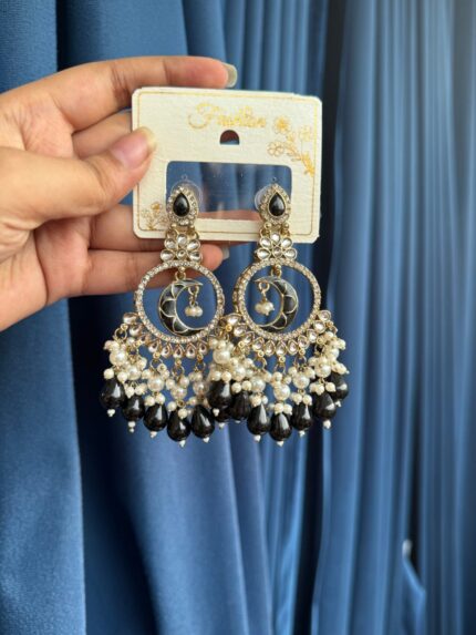 Sitara Chandbali – Black