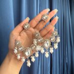 Tripti Chandbali Earrings – White