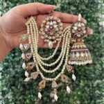 Premium Jhumka With Sahara Chain And Mangtika