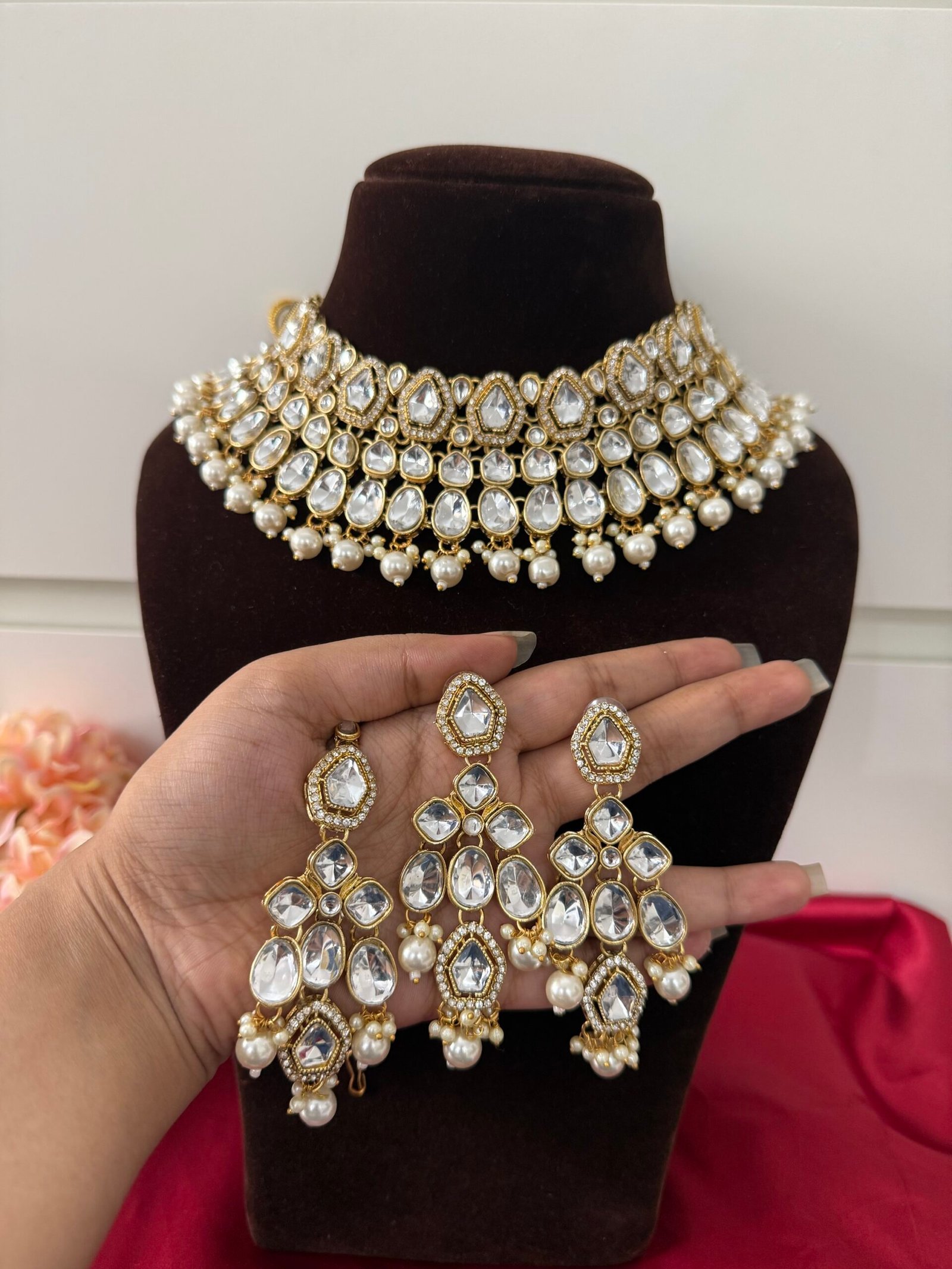 img_6898-scaled-1.jpeg Asmita Premium Kundan Jewellery Set – White - Image 1