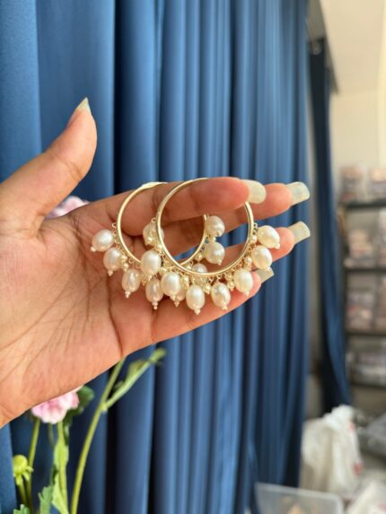 Kundan Hoops – White