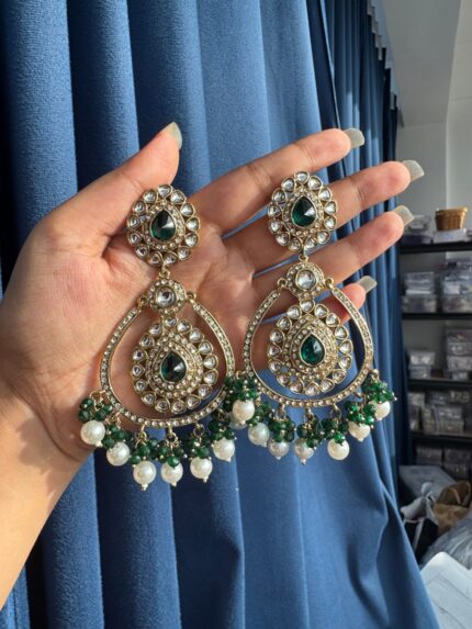 Kirti Kundan Chandbali Earrings – Dark Green