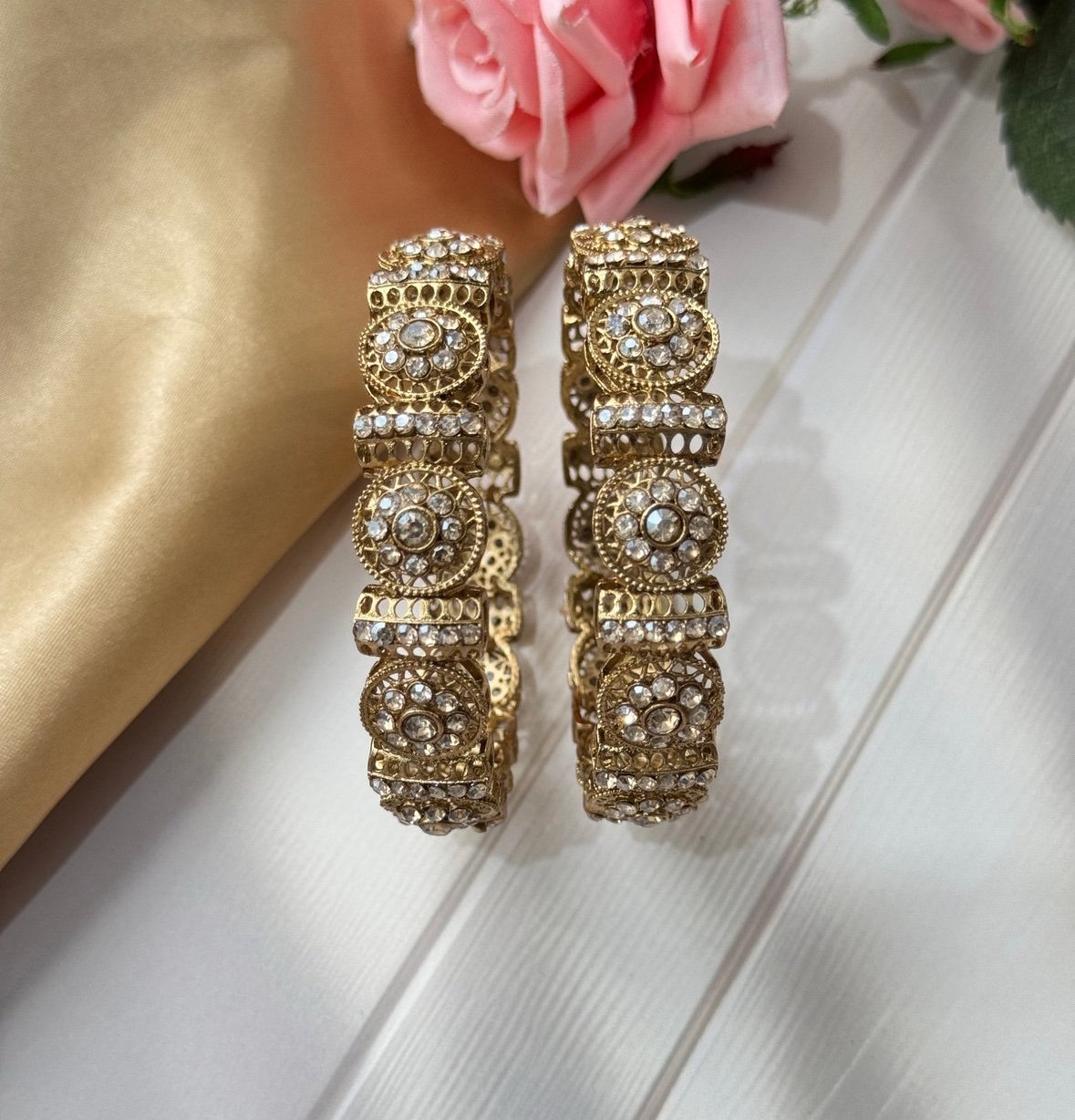 img_7598.jpeg Mehendi Polish Stone Kada – Set of 2 - Image 1