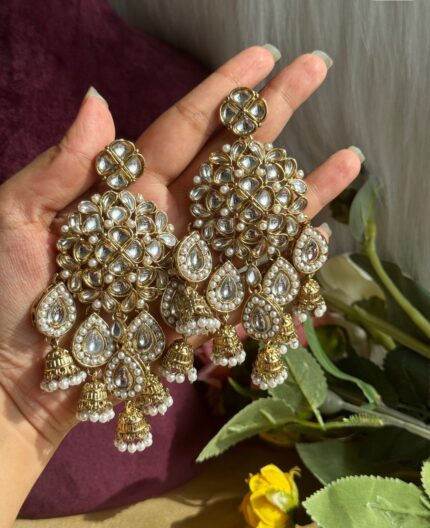 Sajni Kundan Earrings – White