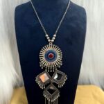 Long Neckpiece